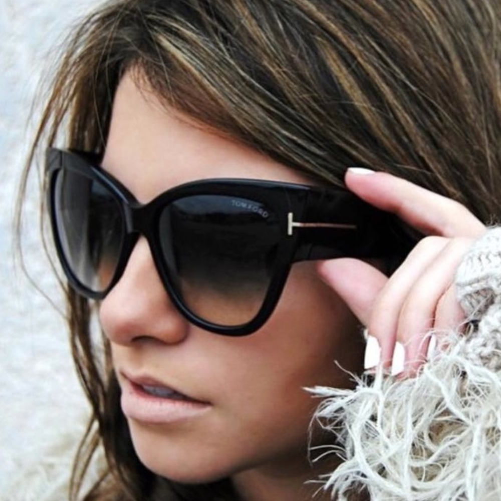 ANOUSHKA CAT EYE SUNGLASSES